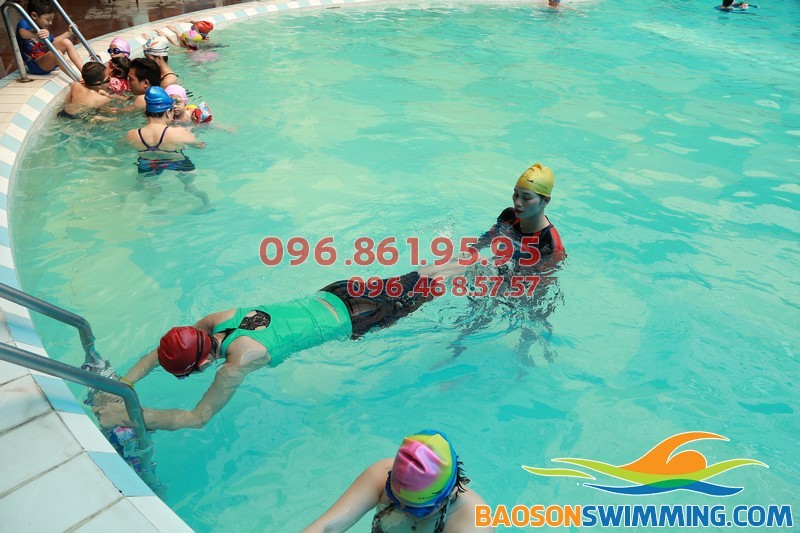 Nhận dạy học bơi kèm riêng tại Hà Nội uy tín, chất lượng, giá rẻ