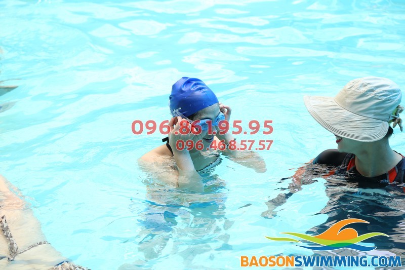 Thông tin cơ bản về lớp học bơi kèm riêng cho người lớn bể Bảo Sơn