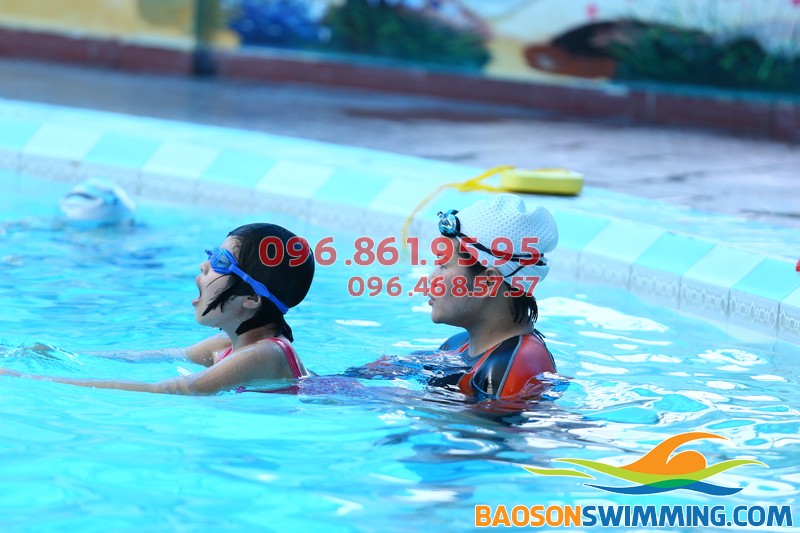 Nhận dạy bơi cơ bản cho mọi lứa tuổi tại bể Bảo Sơn giá rẻ
