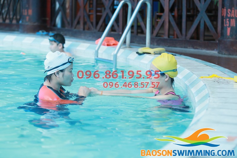 Thông tin lớp học bơi mùa đông 2017 dành cho người lớn bể Bảo Sơn