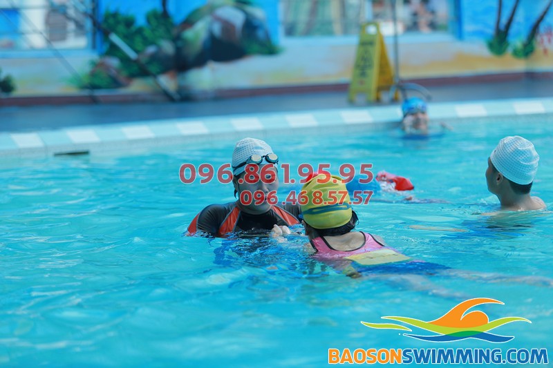 Trung tâm dạy học bơi cho người lớn tại Hà Nội uy tín