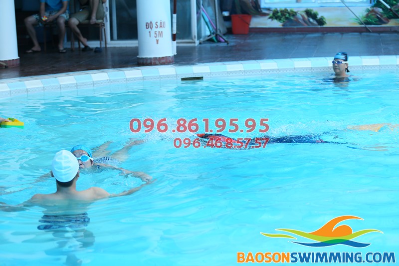Lớp học bơi khách sạn Bảo Sơn tốt nhất cho trẻ em và người lớn 2018