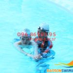 Học bơi Bảo Sơn 2018 học viên được học với VĐV, được cam kết bơi tốt