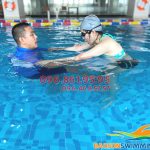 Học bơi người lớn kèm riêng giá rẻ tại Hà Nội